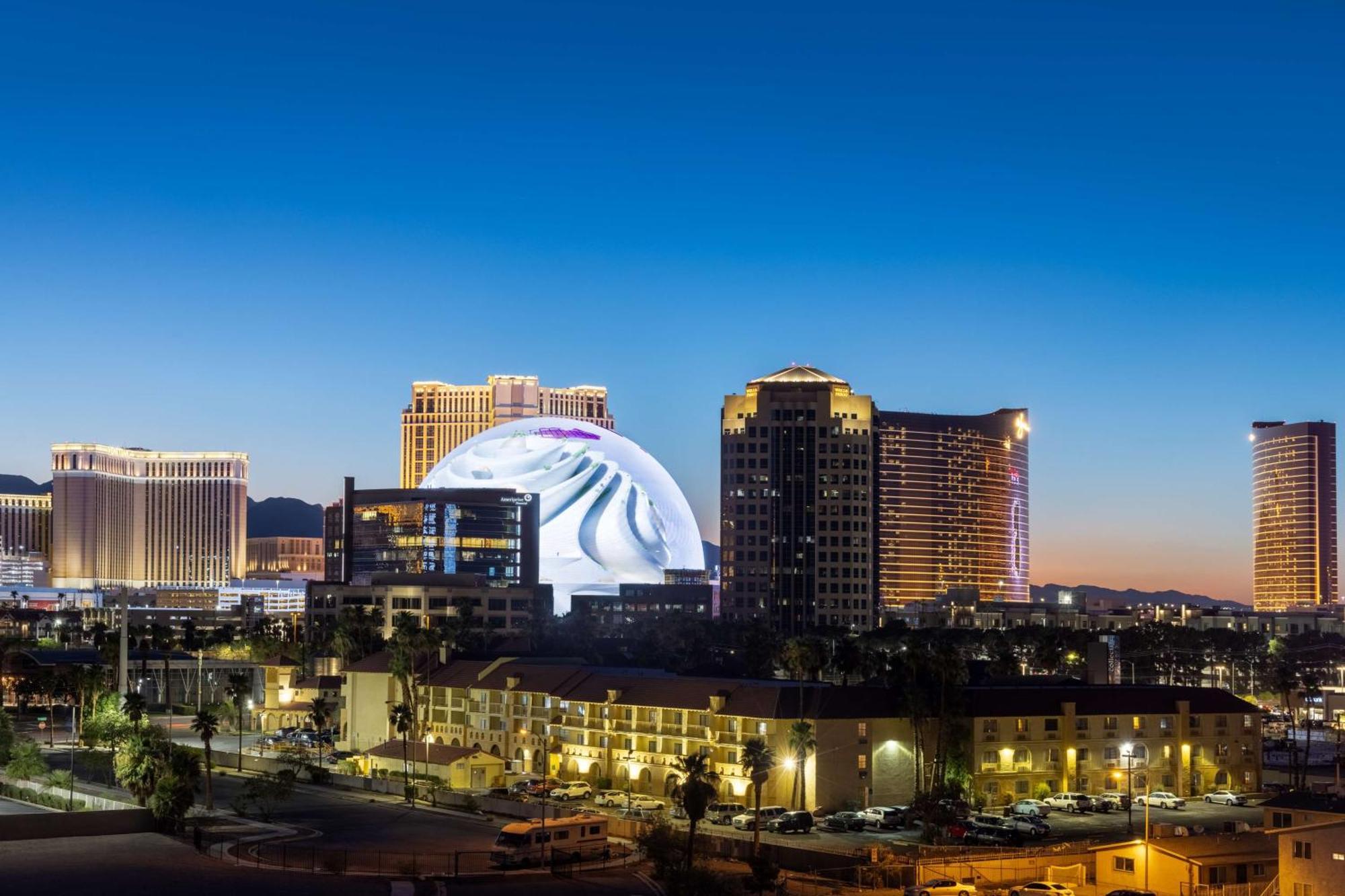 Doubletree By Hilton Las Vegas East Flamingo Esterno foto