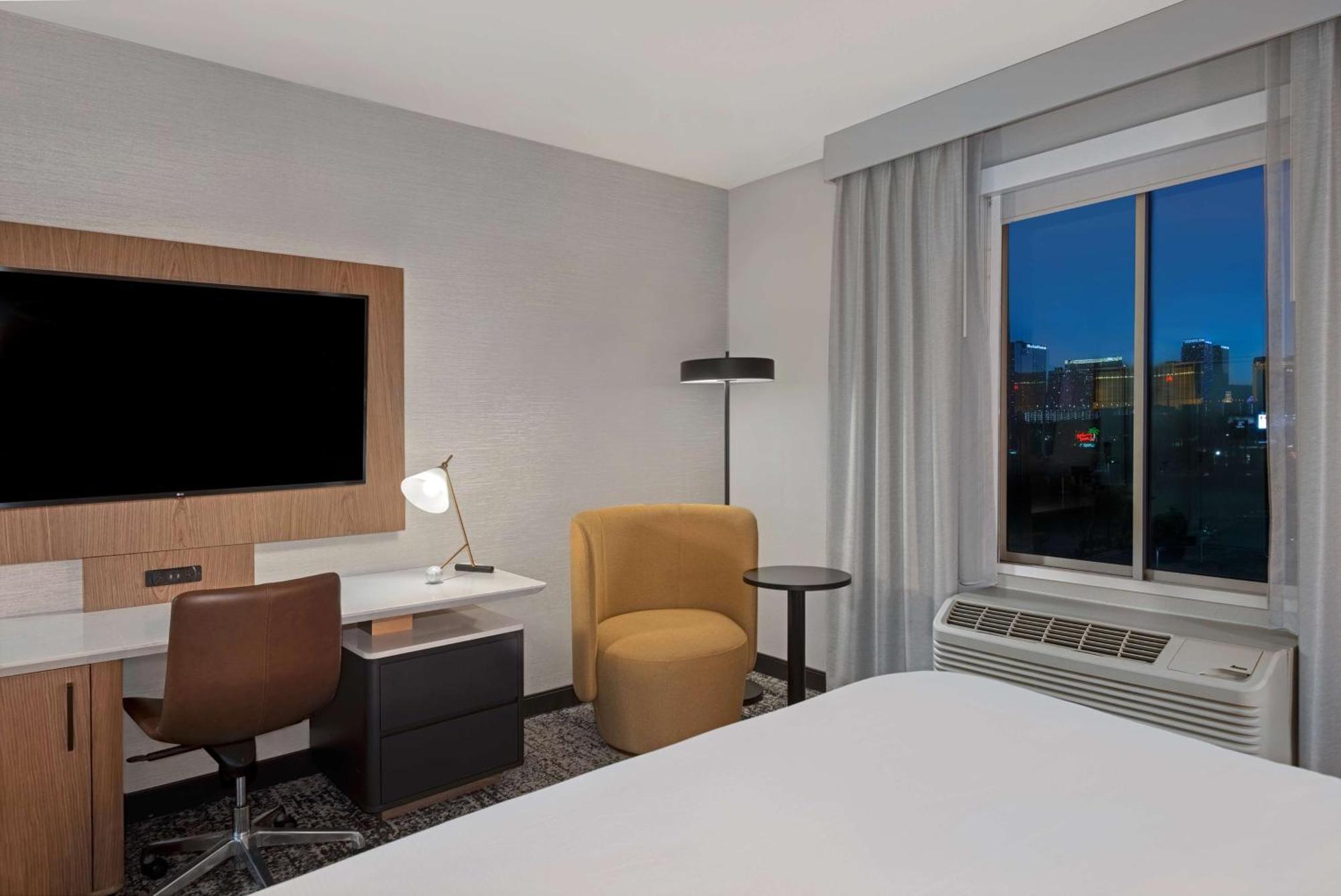Doubletree By Hilton Las Vegas East Flamingo Esterno foto